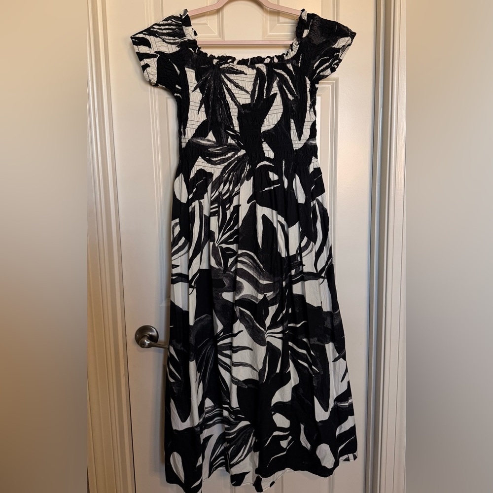 H&M Smocked Top Leaf Print Maxi Dress